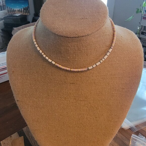 Meghan Browne Style Flow Pink  13.5" Pukka Shell Bracelet or Anklet - Picture 9 of 10